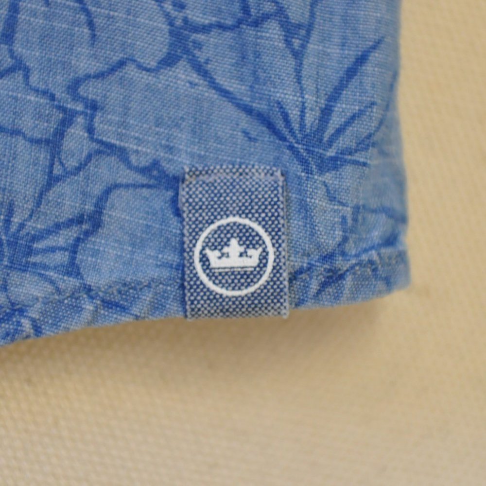 Peter Millar Button Down M - image 5